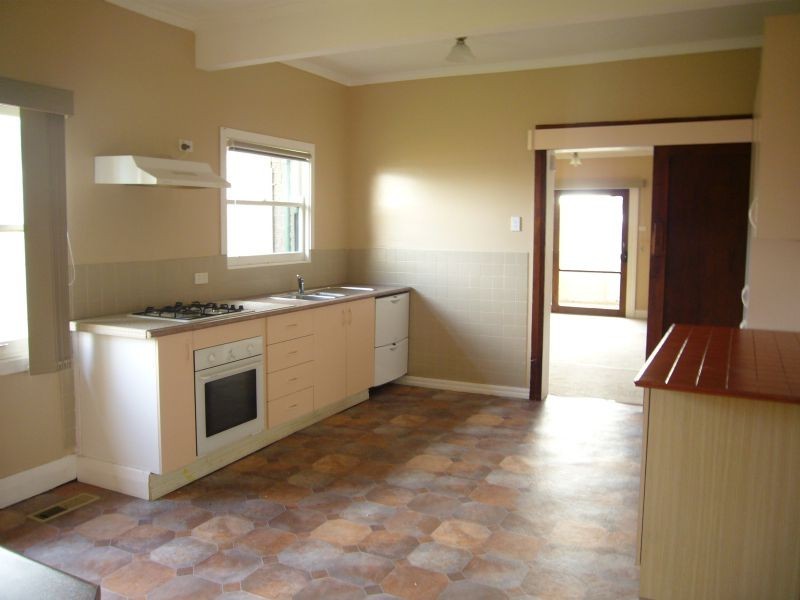 24  Simson Street, Portarlington VIC 3223