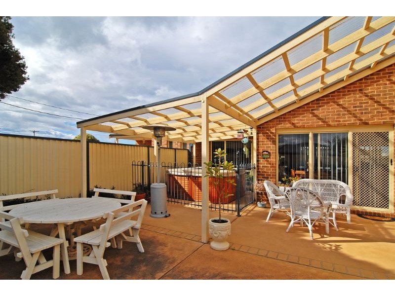 4 Paton Street, St Leonards VIC 3223