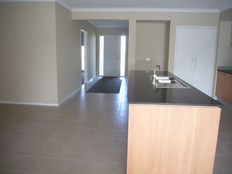 6 Waterhouse Court, Indented Head VIC 3223