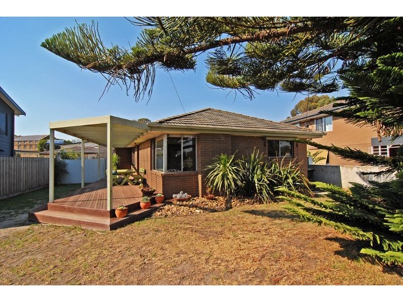 15 Sproat Street, Portarlington VIC 3223