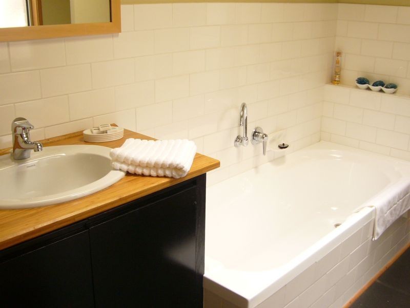 1/2 The Esplanade, Portarlington VIC 3223