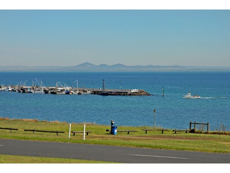 1/2 The Esplanade, Portarlington VIC 3223
