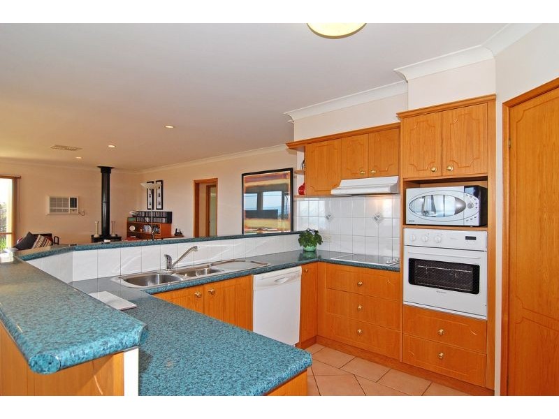 8 Willis Street, Portarlington VIC 3223