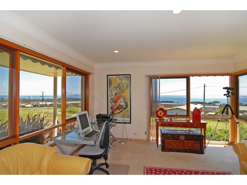 8 Willis Street, Portarlington VIC 3223