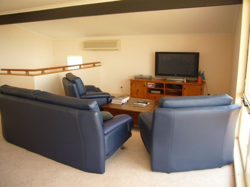 231 The Esplanade, Indented Head VIC 3223