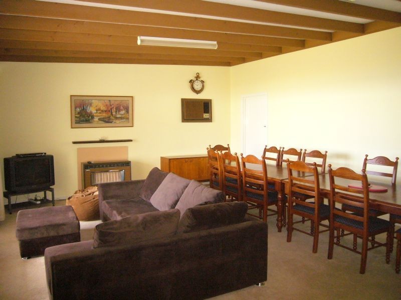 121 The Esplanade, Portarlington VIC 3223