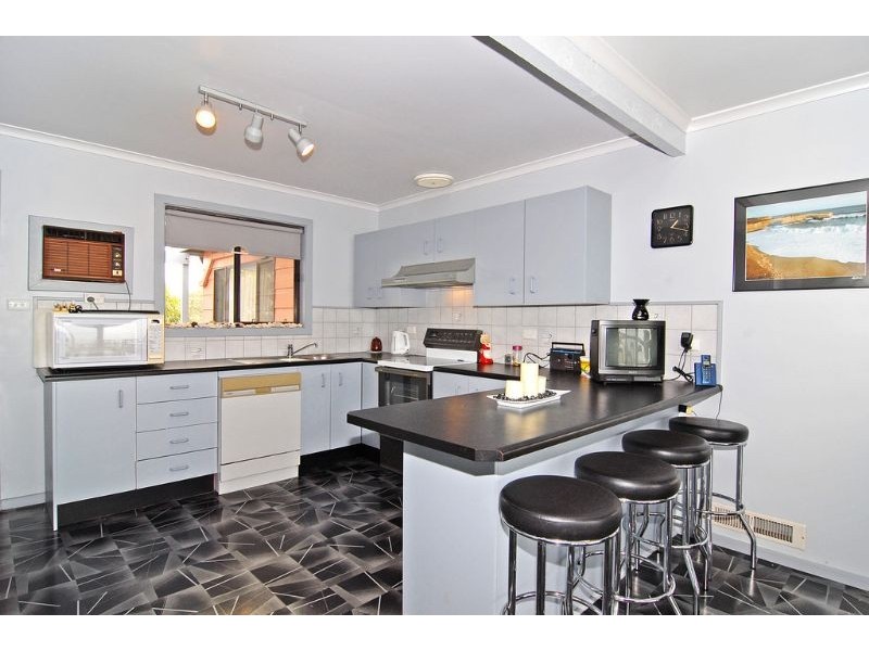416 The Esplanade, St Leonards VIC 3223