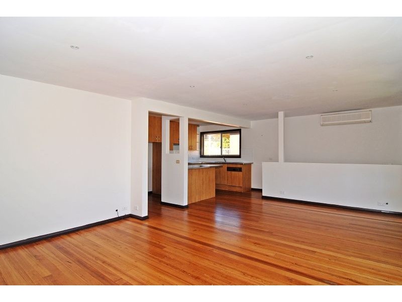 17 Sproat Street, Portarlington VIC 3223