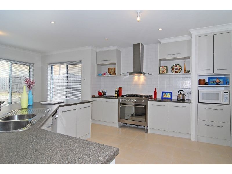 72 Point Richards Road, Portarlington VIC 3223