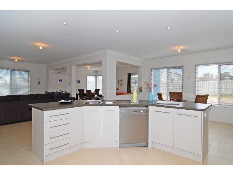 72 Point Richards Road, Portarlington VIC 3223