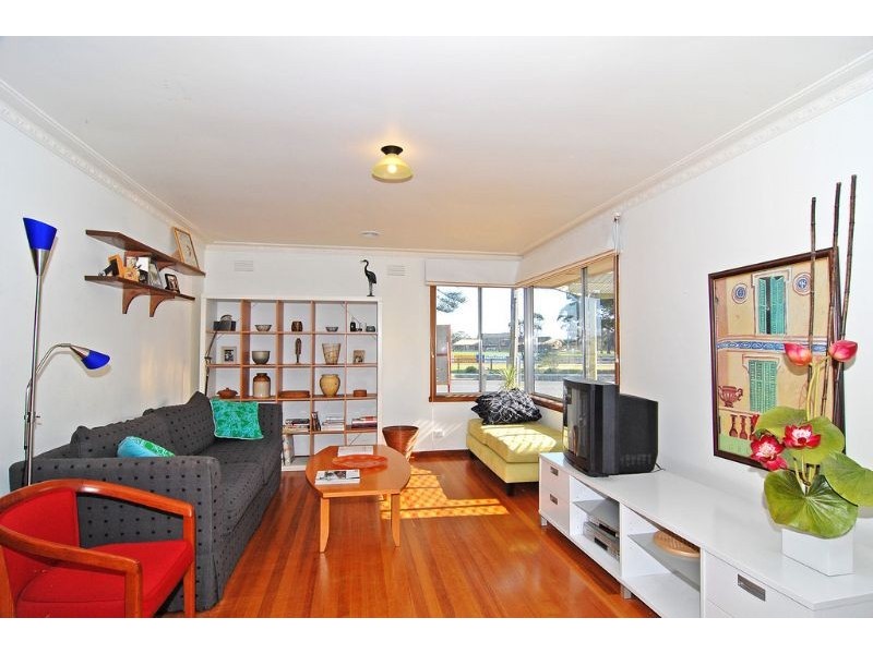 15 Sproat Street, Portarlington VIC 3223