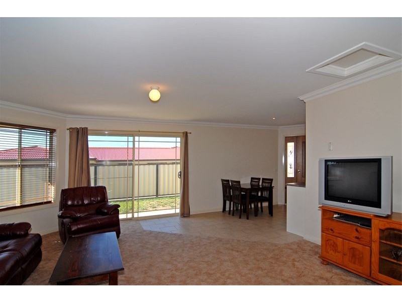 2/14 Park Street, Portarlington VIC 3223