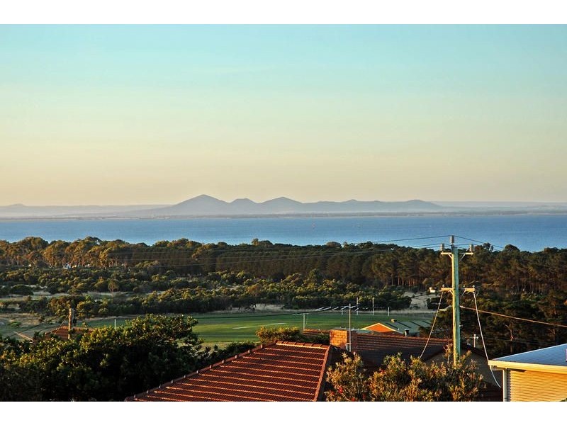 2/14 Park Street, Portarlington VIC 3223