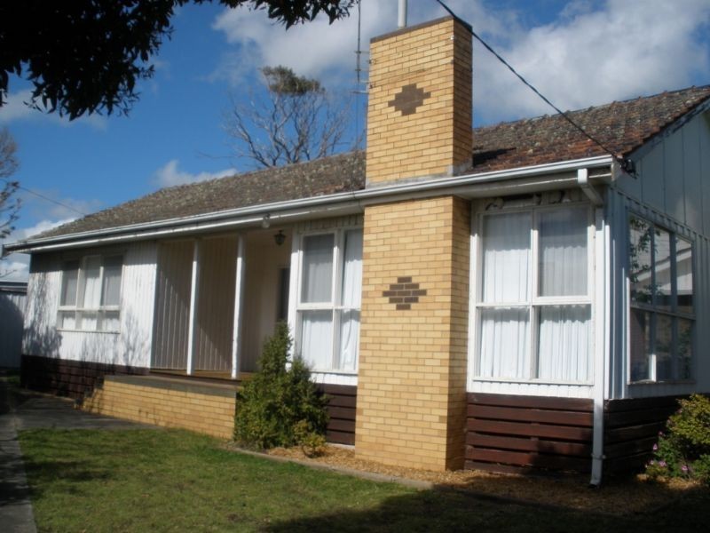 18 Walpole Avenue, Indented Head VIC 3223