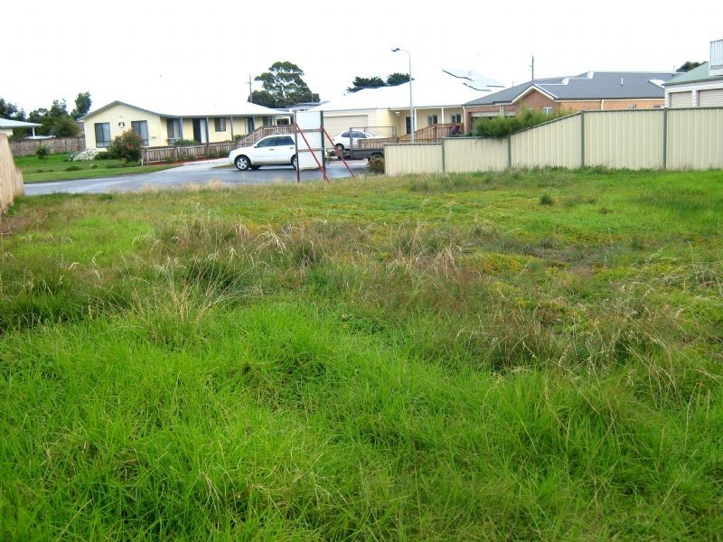 37 Beachside Cresent, Indented Head VIC 3223