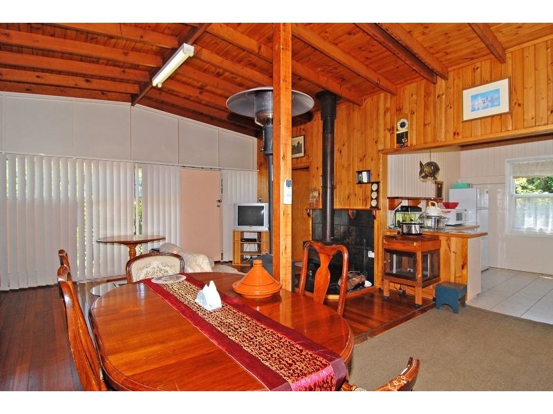 1 Cairnes Street, Indented Head VIC 3223