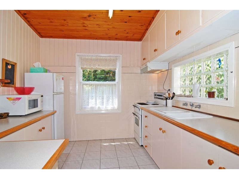 1 Cairnes Street, Indented Head VIC 3223