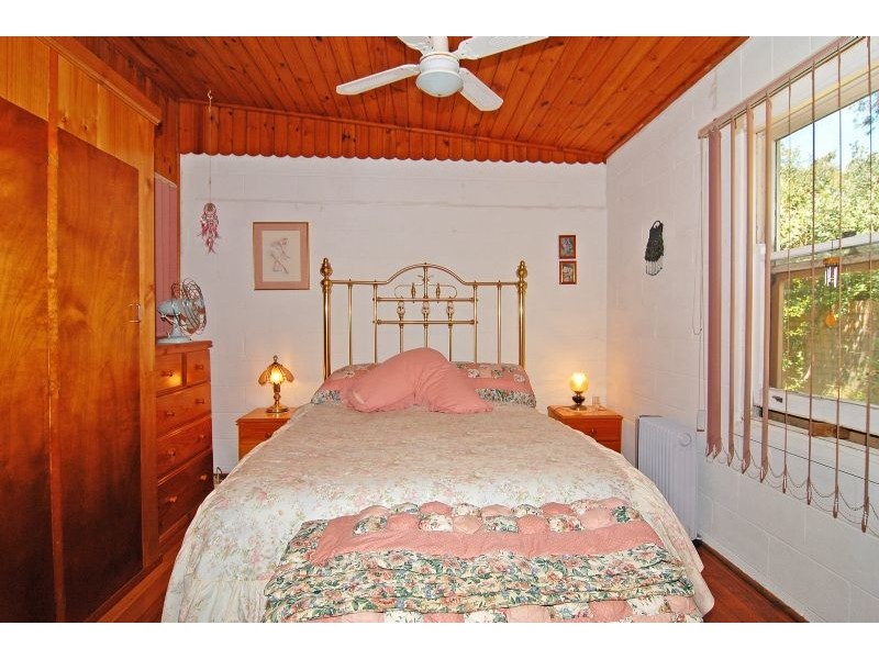 1 Cairnes Street, Indented Head VIC 3223