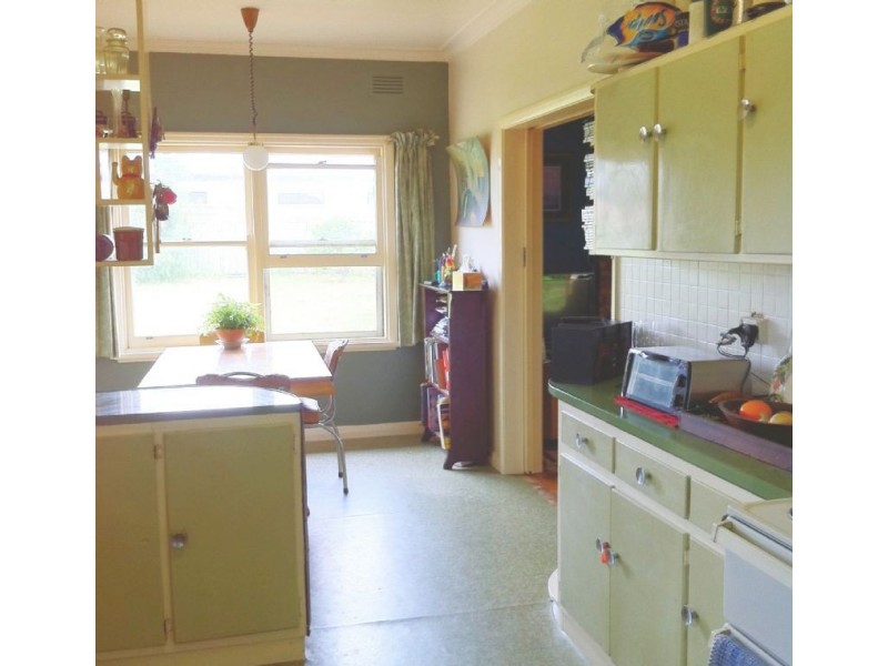 18 Fairfax Street, Portarlington VIC 3223