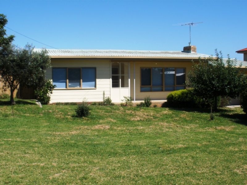 18 Park Street, Portarlington VIC 3223