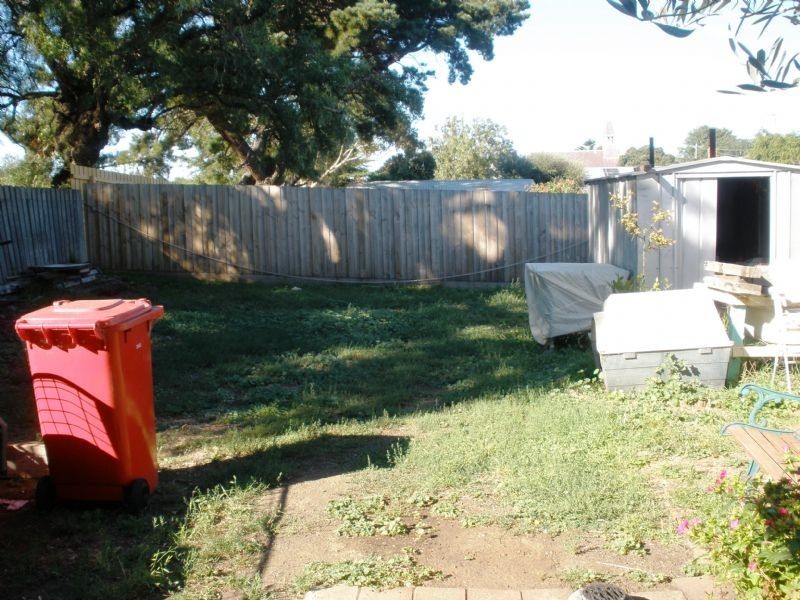 98 Newcombe Street, Portarlington VIC 3223