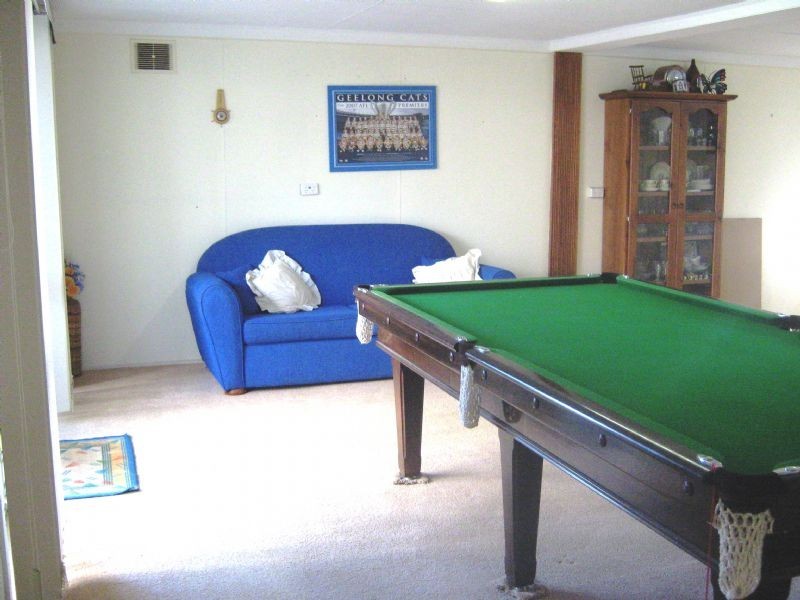 16 Sylvester Ave, St Leonards VIC 3223