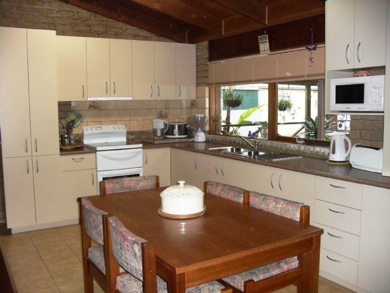 60 Moreland Road, St Leonards VIC 3223