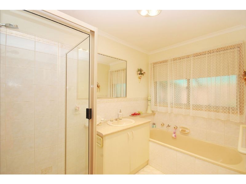 4 Rosemary Court, Portarlington VIC 3223