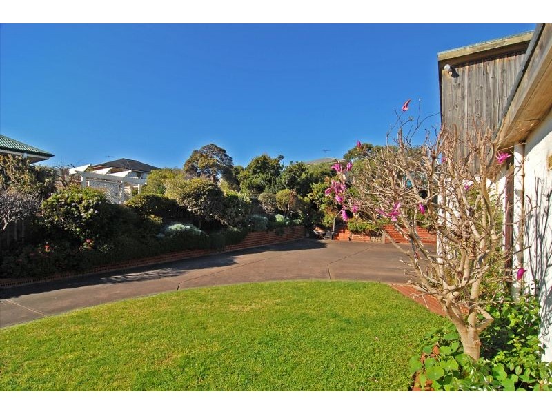 3 The Esplanade, Portarlington VIC 3223