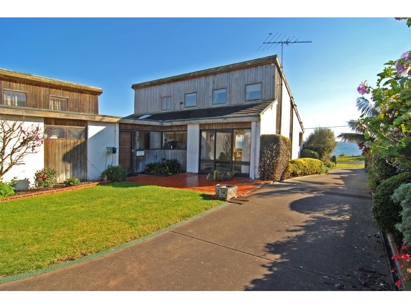 3 The Esplanade, Portarlington VIC 3223