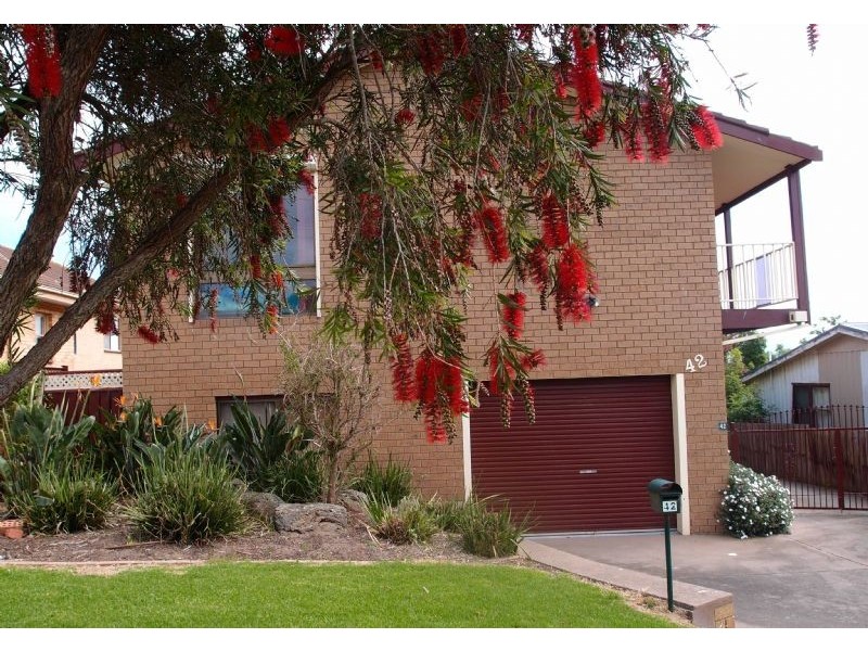 42 Sproat Street, Portarlington VIC 3223