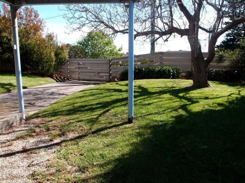 39 Harvey Road, St Leonards VIC 3223