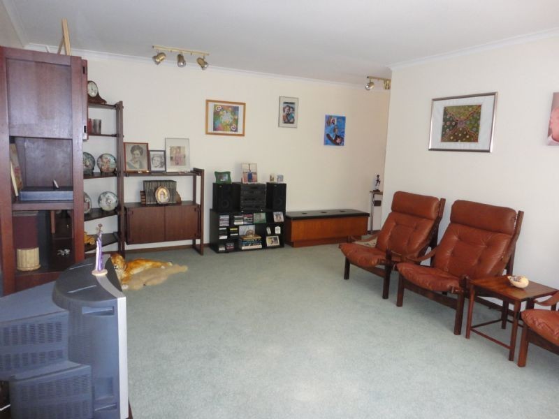 5 Coatsworth Avenue, St Leonards VIC 3223