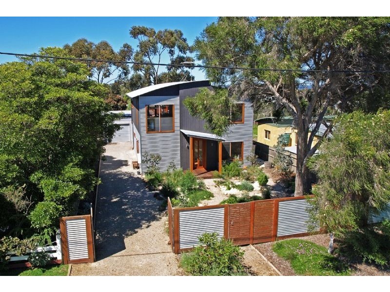 15 Wattlehill Grove, St Leonards VIC 3223