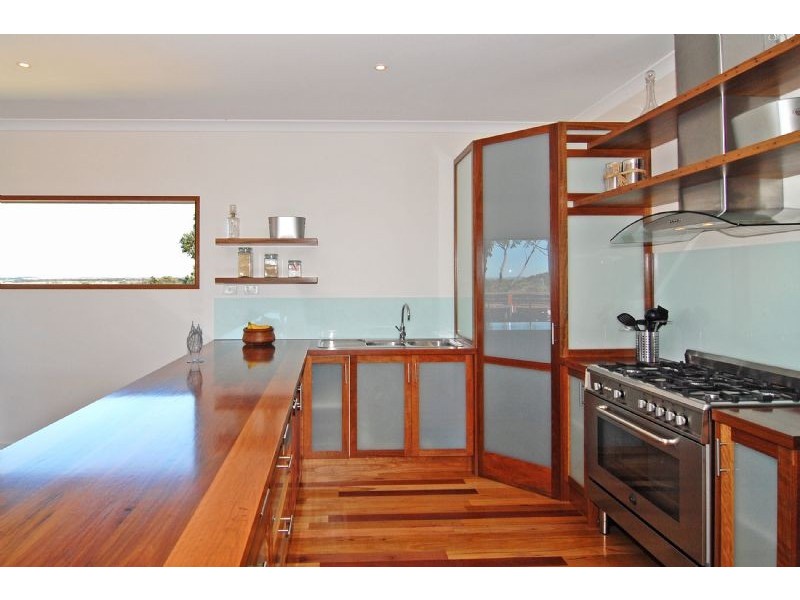 15 Wattlehill Grove, St Leonards VIC 3223