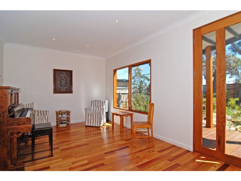 15 Wattlehill Grove, St Leonards VIC 3223