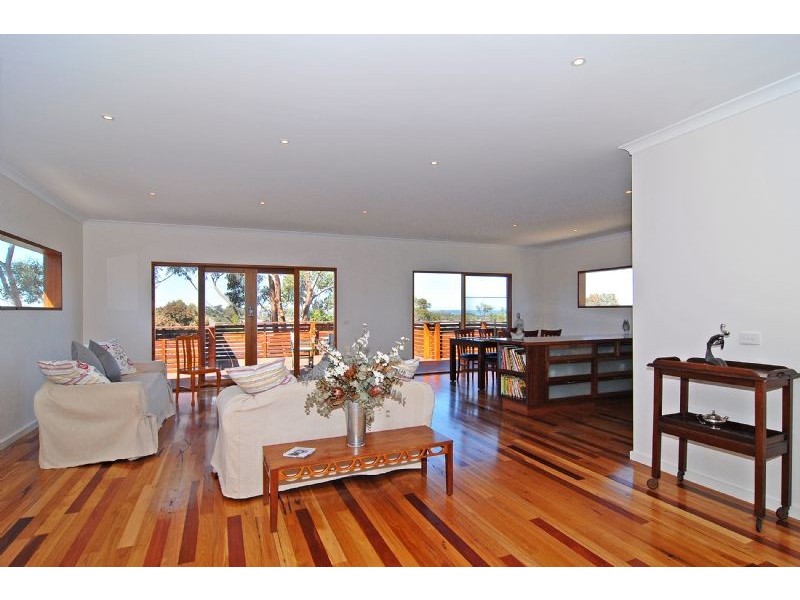 15 Wattlehill Grove, St Leonards VIC 3223