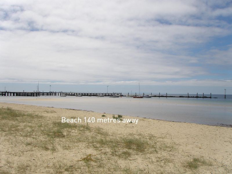 14 Dudley Parade, St Leonards VIC 3223