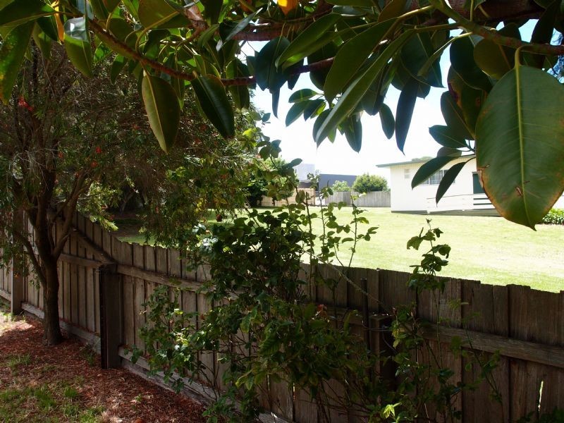 14 Dudley Parade, St Leonards VIC 3223