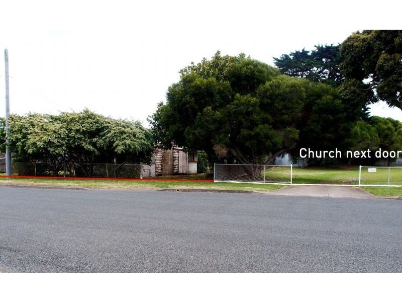 14 Dudley Parade, St Leonards VIC 3223