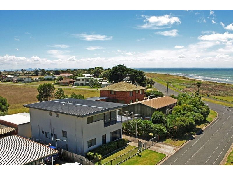 4 Brett Drive, Indented Head VIC 3223