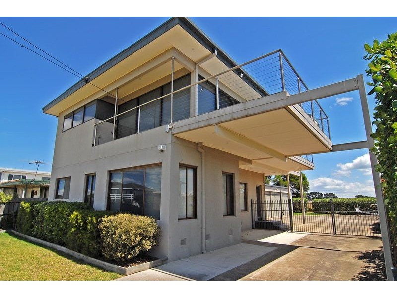 4 Brett Drive, Indented Head VIC 3223