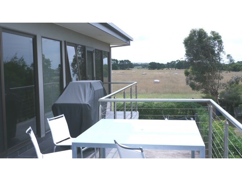 4 Brett Drive, Indented Head VIC 3223