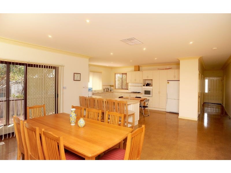 34 Whiting Avenue, Indented Head VIC 3223