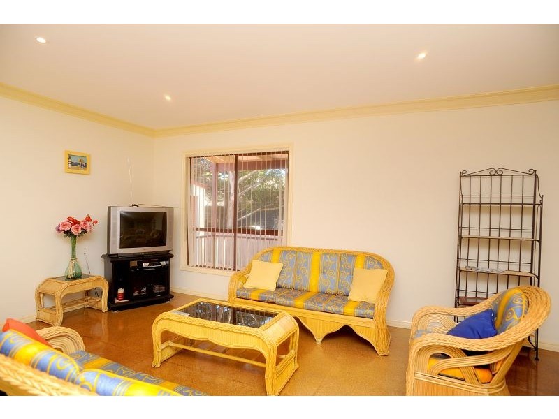 34 Whiting Avenue, Indented Head VIC 3223