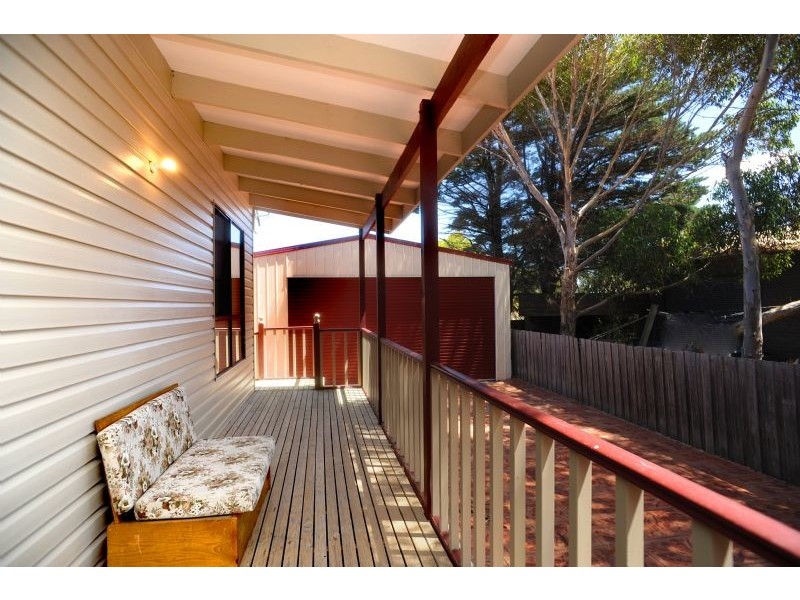 34 Whiting Avenue, Indented Head VIC 3223