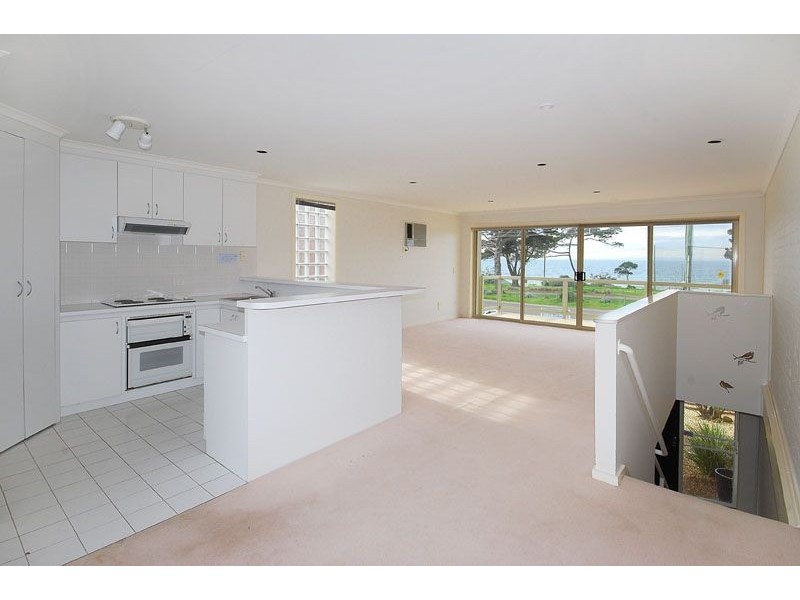 1/314 The Esplanade, Indented Head VIC 3223