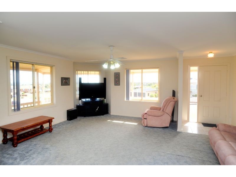 1 Catherine Close, Portarlington VIC 3223