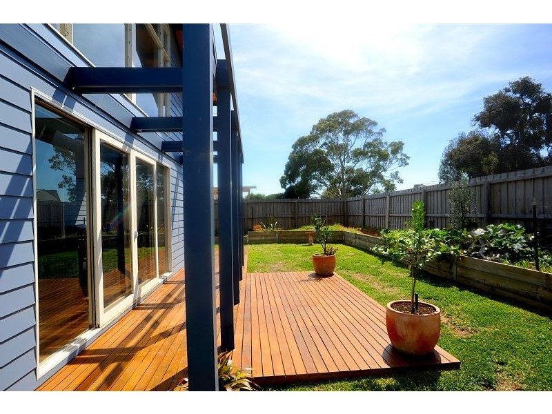 39 Beachside Crescent, Indented Head VIC 3223