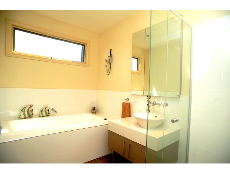 39 Beachside Crescent, Indented Head VIC 3223